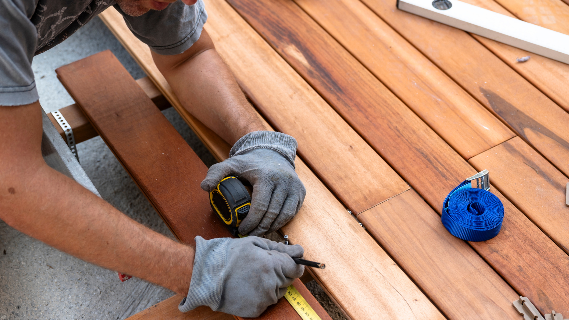 Featured image for “Custom Decks in Loudoun County: Elevate Your Outdoor Living Space This Season”